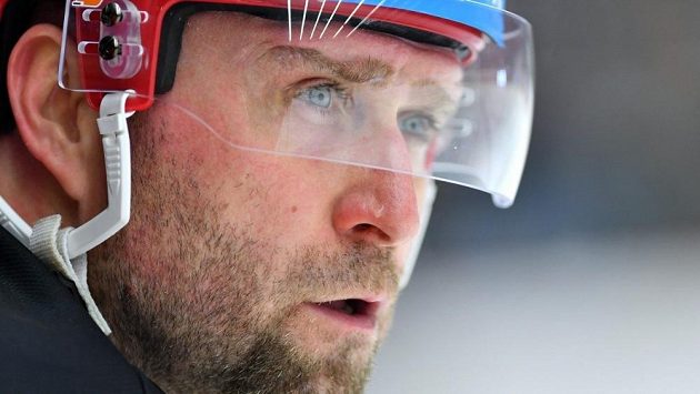 Jaroslav Bednář glosuje úvodní vystoupení české reprezentace na hokejovém MS. Jaroslav Bednář glosuje úvodní vystoupení české reprezentace na hokejovém MS.