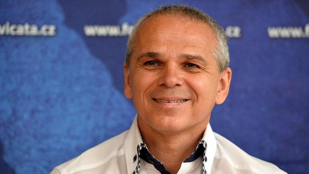 Nový trenér fotbalové reprezentace do 21 let Vítězslav Lavička. Nový trenér fotbalové reprezentace do 21 let Vítězslav Lavička.