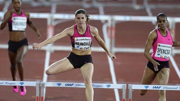 Zuzana Hejnová dominovala i v závodě Diamantové ligy ve Stockholmu. Zuzana Hejnová dominovala i v závodě Diamantové ligy ve Stockholmu.