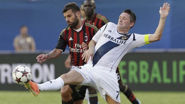 Útočník Robbie Keane (vpravo) se v zámořské MLS blýsknul hattrickem. Útočník Robbie Keane (vpravo) se v zámořské MLS blýsknul hattrickem.