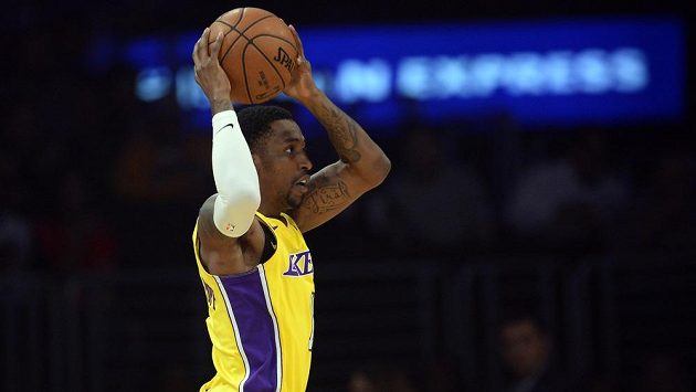 Kentavious Caldwell-Pope z Los Angeles Lakers v duelu s Chicagem. Kentavious Caldwell-Pope z Los Angeles Lakers v duelu s Chicagem.