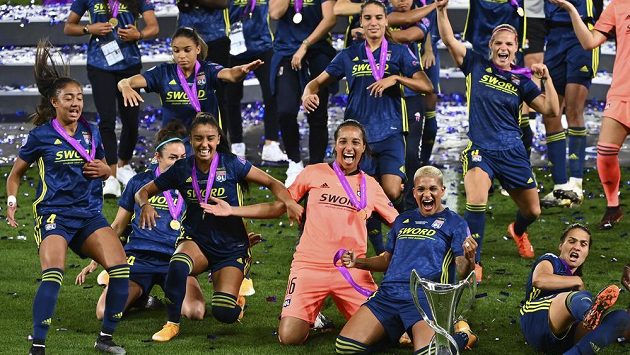 Fotbalistky Lyonu potvrdily svou evropskou dominanci dalším triumfem v Lize mistryň. Fotbalistky Lyonu potvrdily svou evropskou dominanci dalším triumfem v Lize mistryň.