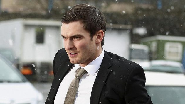 Bývalý hráč Sunderlandu Adam Johnson přijíždí k soudu. Bývalý hráč Sunderlandu Adam Johnson přijíždí k soudu.