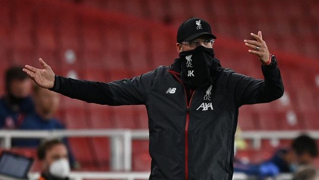 Manažer Liverpoolu Jürgen Klopp během utkání Premier League. Manažer Liverpoolu Jürgen Klopp během utkání Premier League.