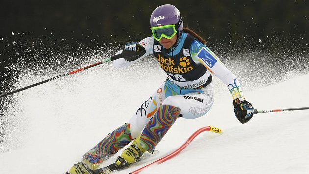 Šárka Strachová na trati slalomu finále SP v Lenzerheide Šárka Strachová na trati slalomu finále SP v Lenzerheide