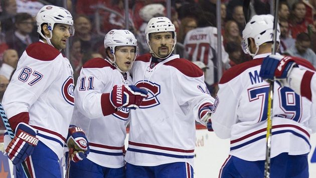 Nejblíž do vyřazovacích bojů NHL má Montreal, za který hraje i Tomáš Plekanec (druhý zprava). Nejblíž do vyřazovacích bojů NHL má Montreal, za který hraje i Tomáš Plekanec (druhý zprava).