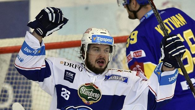 Brněnský útočník Martin Zaťovič se raduje z gólu proti Zlínu. Brněnský útočník Martin Zaťovič se raduje z gólu proti Zlínu.