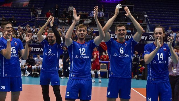 France – République Tchèque 0 :3, Volleyball Miracle !  Les Tchèques ont éliminé les vainqueurs olympiques et sont en quarts de finale des Championnats d’Europe
