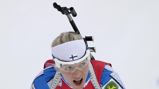 Udýchaná vítězka sprintu v Ruhpoldingu Finka Kaisa Mäkäräinenová. Udýchaná vítězka sprintu v Ruhpoldingu Finka Kaisa Mäkäräinenová.