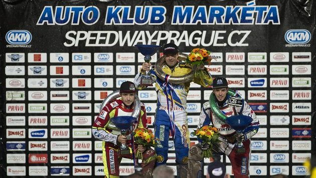 Zleva druhý Václav Milík, vítěz Peter Ljung a třetí Matěj Kůs. Zleva druhý Václav Milík, vítěz Peter Ljung a třetí Matěj Kůs.