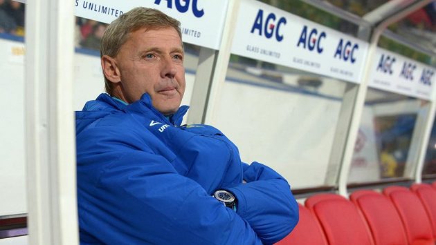 Cesty fotbalových Teplic a trenéra Zdeňka Ščasného se rozešly. Cesty fotbalových Teplic a trenéra Zdeňka Ščasného se rozešly.