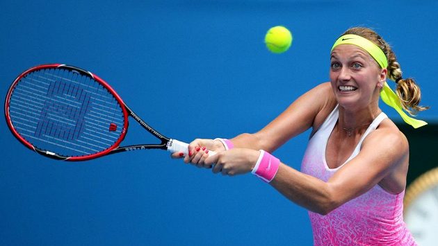 Petra Kvitová v zápase Australian Open s Monou Barthelovou z Německa. Petra Kvitová v zápase Australian Open s Monou Barthelovou z Německa.