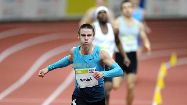 Běžec Pavel Maslák se postaral na mezinárodním halovém mítinku v Praze na netradiční trati 500 metrů o nejlepší evropský čas. Běžec Pavel Maslák se postaral na mezinárodním halovém mítinku v Praze na netradiční trati 500 metrů o nejlepší evropský čas.