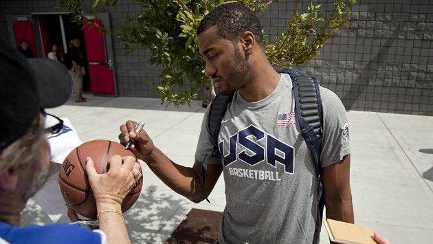 Basketbalista John Wall z týmu Washington Wizards. Basketbalista John Wall z týmu Washington Wizards.