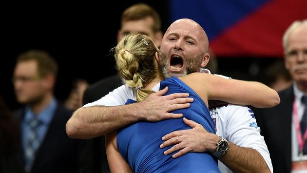 Petra Kvitová s trenérem Davidem Kotyzou. Petra Kvitová s trenérem Davidem Kotyzou.