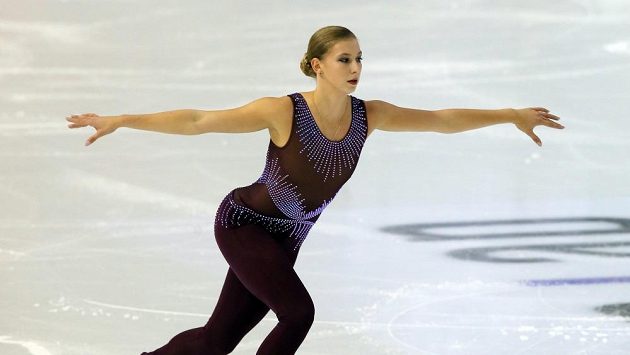 Jiná americká krasobruslařka Polina Edmundsová by na olympijských hrách chybět neměla. Jiná americká krasobruslařka Polina Edmundsová by na olympijských hrách chybět neměla.