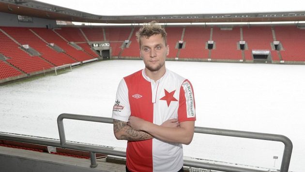 Nová posila pražské Slavie útočník Dávid Škutka se prosadil proti Trnavě. Nová posila pražské Slavie útočník Dávid Škutka se prosadil proti Trnavě.