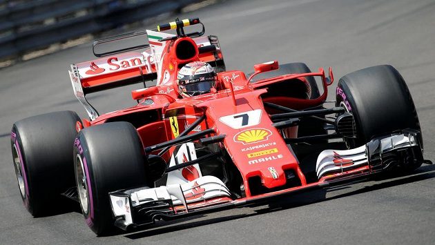 Kimi Räikkönen ze stáje Ferrari triumfoval v kvalifikaci na nedělní Velkou cenu Monaka F1. Kimi Räikkönen ze stáje Ferrari triumfoval v kvalifikaci na nedělní Velkou cenu Monaka F1.