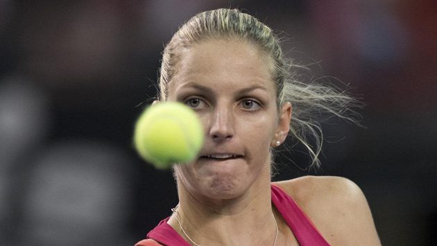 Česká tenistka Karolína Plíšková při své fedcupové premiéře proti Kanadě. Česká tenistka Karolína Plíšková při své fedcupové premiéře proti Kanadě.