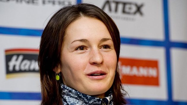 Biatlonistka Veronika Vítková na tiskové konferenci. Biatlonistka Veronika Vítková na tiskové konferenci.
