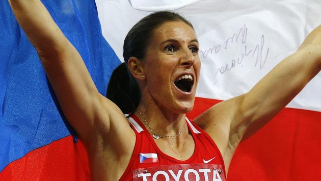 Radost mohla propuknout naplno! Zuzana Hejnová v cíli finále na 400 m překážek při MS v Pekingu. Radost mohla propuknout naplno! Zuzana Hejnová v cíli finále na 400 m překážek při MS v Pekingu.