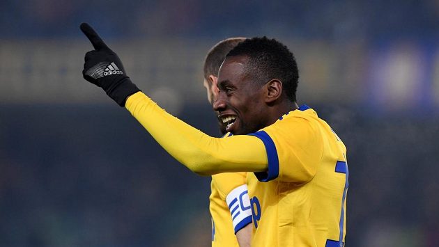 Blaise Matuidi z Juventusu při utkání s Hellasem Verona. Blaise Matuidi z Juventusu při utkání s Hellasem Verona.