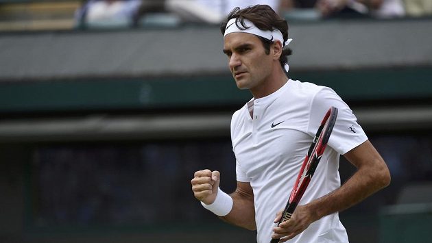 Vítězné gesto švýcarského tenisty Rogera Federera. Vítězné gesto švýcarského tenisty Rogera Federera.