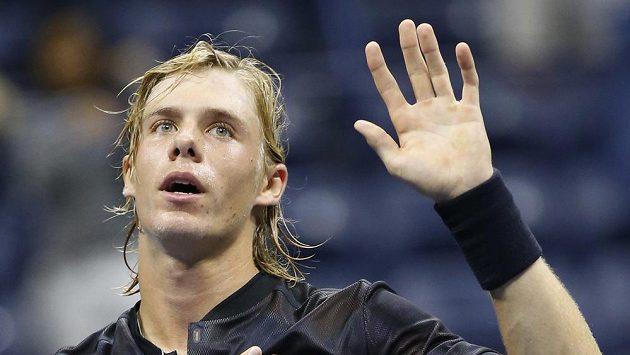 Kanaďan Denis Shapovalov dokázal překvapit i na US Open. Kanaďan Denis Shapovalov dokázal překvapit i na US Open.
