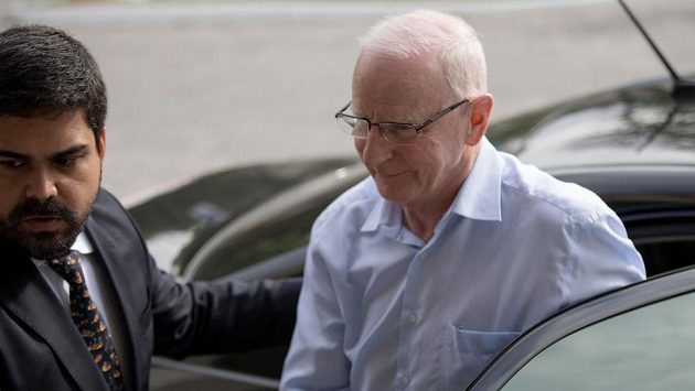 Šéf irského olympijského výboru Patrick Hickey. Šéf irského olympijského výboru Patrick Hickey.