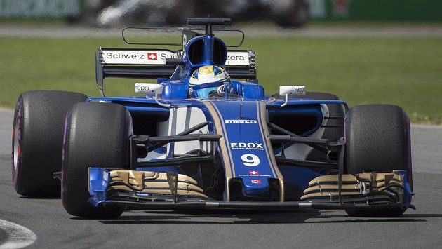 Švéd Marcus Ericsson se sauberem. Ilustrační snímek. Švéd Marcus Ericsson se sauberem. Ilustrační snímek.