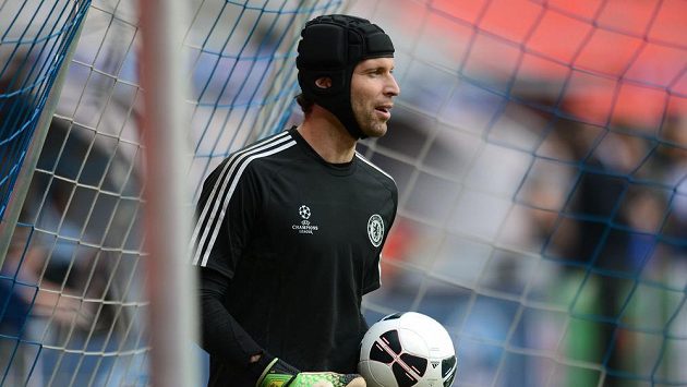 Brankář Chelsea Petr Čech. Brankář Chelsea Petr Čech.