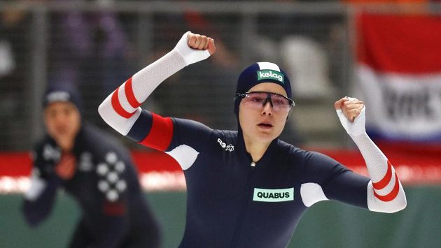 Rakušanka Vanessa Herzogovoá po triumfu na 500 m. Rakušanka Vanessa Herzogovoá po triumfu na 500 m.