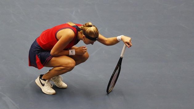 Česká tenistka Petra Kvitová během utkání Ostrava Open, ve kterém nastoupila proti Estonce Kontaveitové. Česká tenistka Petra Kvitová během utkání Ostrava Open, ve kterém nastoupila proti Estonce Kontaveitové.
