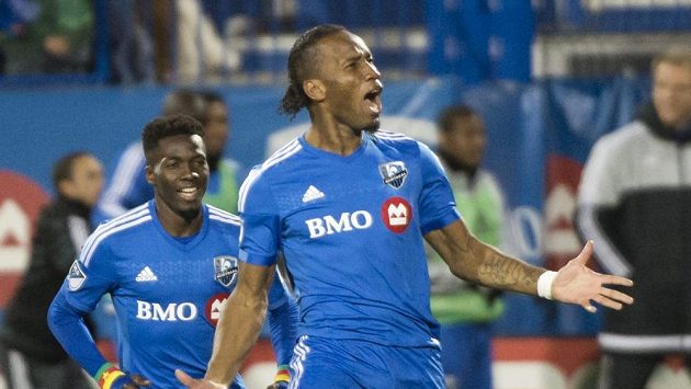 Útočník Montrealu Didier Drogba se raduje z gólu proti Torontu. Útočník Montrealu Didier Drogba se raduje z gólu proti Torontu.