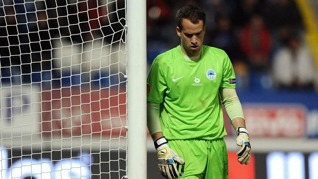 Liberecký brankář Lukáš Hroššo v utkání Evropské ligy se Sevillou. Liberecký brankář Lukáš Hroššo v utkání Evropské ligy se Sevillou.