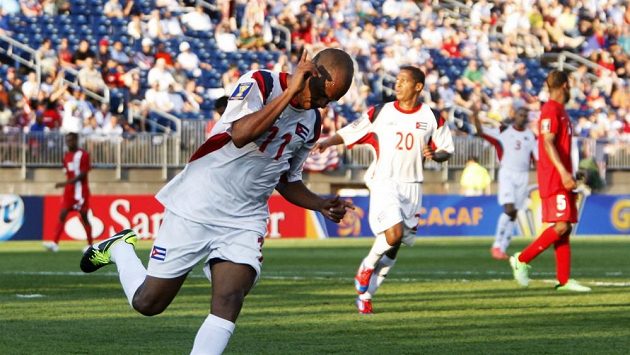 Kubánec Ariel Martínez jásá po gólu do sítě Belize. Kubánec Ariel Martínez jásá po gólu do sítě Belize.