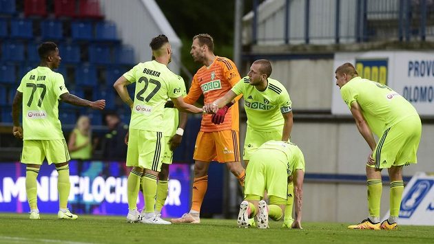 Fotbalisté Karviné vybojovali v Teplicích bod Fotbalisté Karviné vybojovali v Teplicích bod