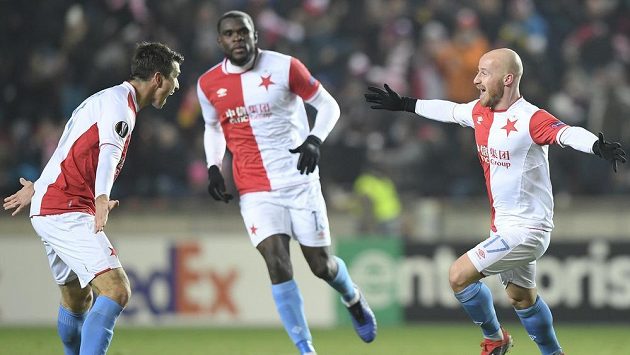 Slávisté se můžou na jaře těšit v Evropské lize na relativně hratelného soupeře. Slávisté se můžou na jaře těšit v Evropské lize na relativně hratelného soupeře.