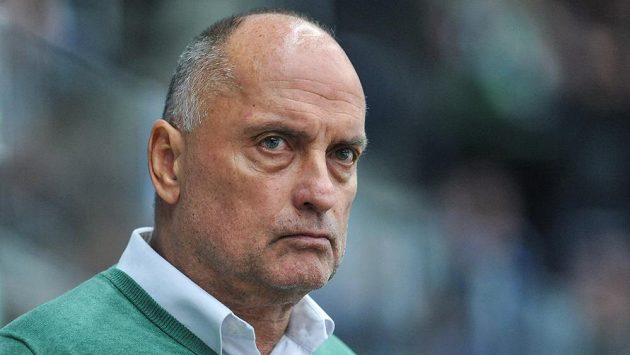 Nový trenérem hokejistů Litvínova se stal Vladimír Kýhos (na snímku z 30. září 2018). Nový trenérem hokejistů Litvínova se stal Vladimír Kýhos (na snímku z 30. září 2018).