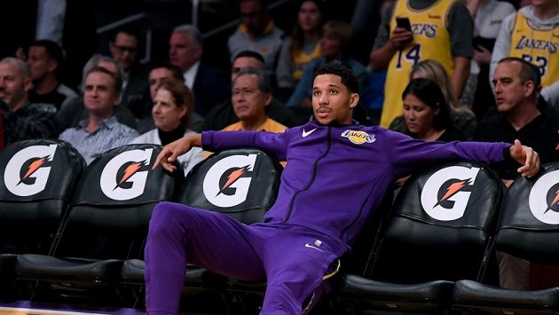 Americký basketbalista Josh Hart se o výměně do klubu New Orleans Pelicans dozvěděl na sociální síti Twitter. Americký basketbalista Josh Hart se o výměně do klubu New Orleans Pelicans dozvěděl na sociální síti Twitter.