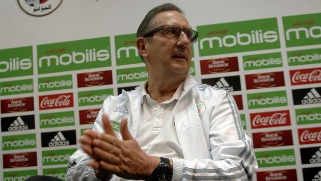 Trenér Georges Leekens. Trenér Georges Leekens.