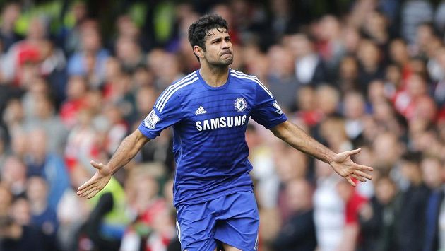 Diego Costa jásá po gólu Chelsea proti Arsenalu. Diego Costa jásá po gólu Chelsea proti Arsenalu.