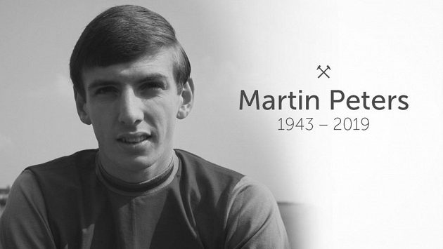 Zemřel anglický fotbalový mistr světa z roku 1966 Martin Peters Zemřel anglický fotbalový mistr světa z roku 1966 Martin Peters