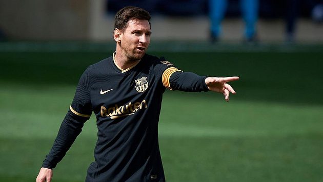 Barcelonský Lionel Messi v zápase s Villarrealem. Barcelonský Lionel Messi v zápase s Villarrealem.