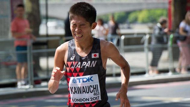 Kawauči je neskutečný dříč. Nasazení tohoto amatéra by mohlo sloužit příkladem i profesionálům. Kawauči je neskutečný dříč. Nasazení tohoto amatéra by mohlo sloužit příkladem i profesionálům.