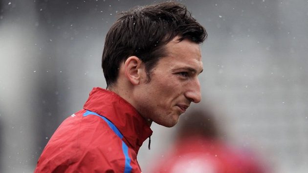 Útočník Lazia Řím Libor Kozák na tréninku české fotbalové reprezentace. Útočník Lazia Řím Libor Kozák na tréninku české fotbalové reprezentace.