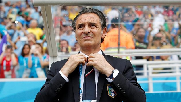 Cesare Prandelli jako kouč Itálie na MS 2014. Cesare Prandelli jako kouč Itálie na MS 2014.