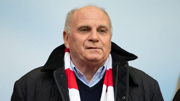 Uli Hoeness v Bayernu skončí Uli Hoeness v Bayernu skončí