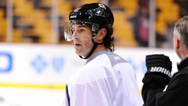 Jaromír Jágr na tréninku Bostonu Jaromír Jágr na tréninku Bostonu