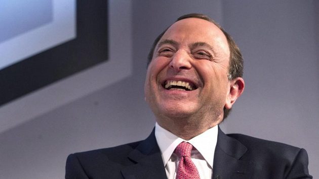 Komisionář NHL Gary Bettman. Komisionář NHL Gary Bettman.